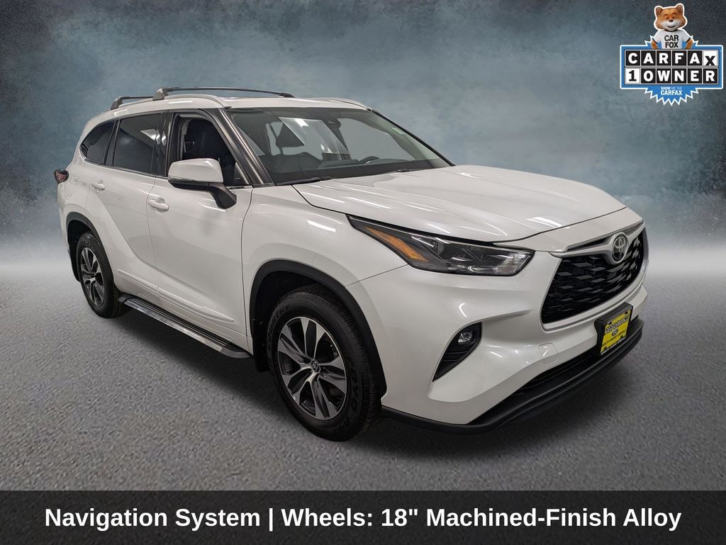 Used 2022 Toyota Highlander XLE SUV