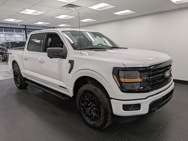 2024 Ford F-150 XLT photo 3