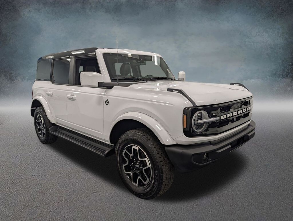 Used 2025 Ford Bronco Outer Banks SUV