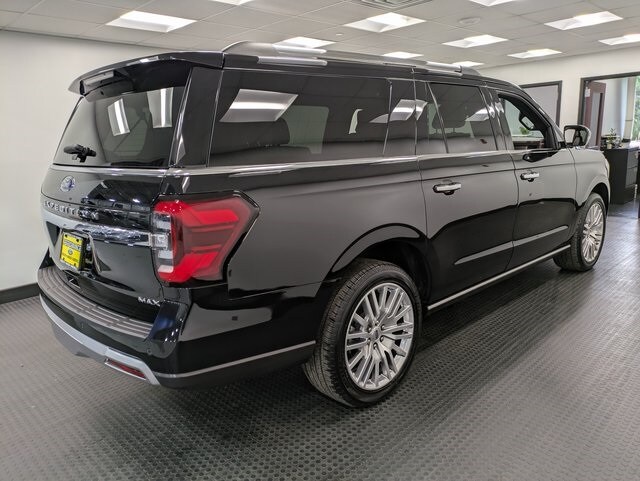 2024 Ford Expedition MAX Limited photo 2