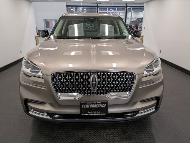 2020 Lincoln Aviator Reserve photo 2