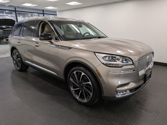 2020 Lincoln Aviator Reserve photo 3