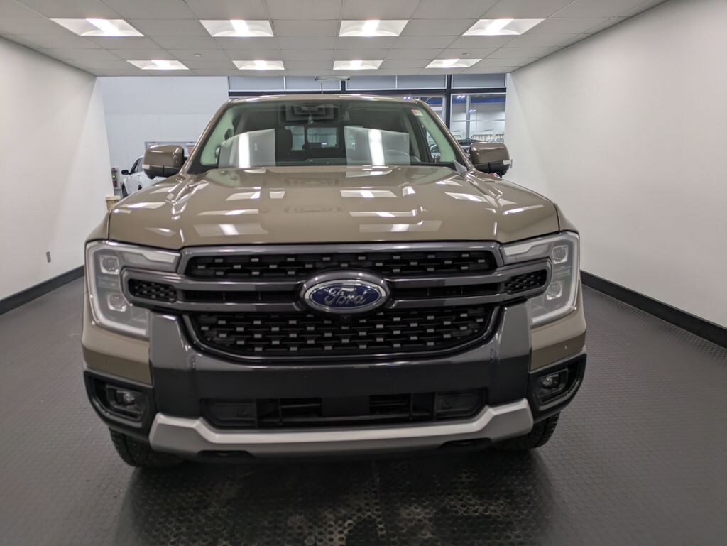 Used 2025 Ford Ranger Lariat Truck