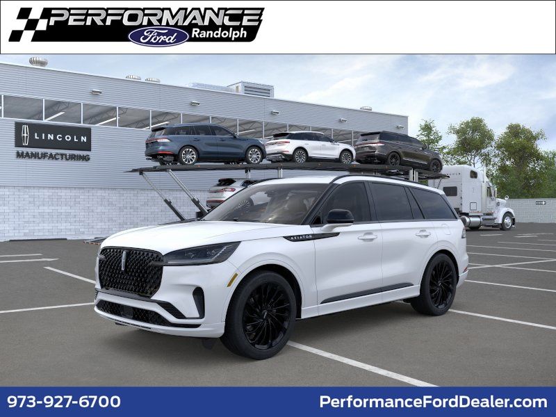 2026 Lincoln Aviator Reserve AWD's photo