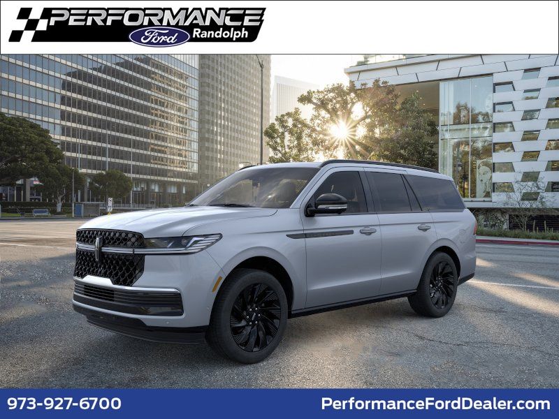 2026 Lincoln Navigator Reserve 4WD's photo