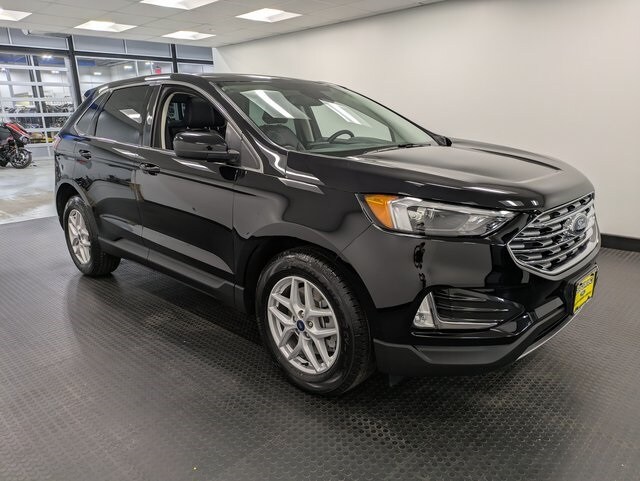 2022 Ford Edge SEL photo 3