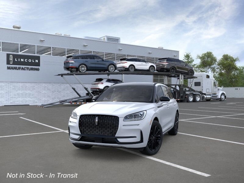 2026 Lincoln Corsair Grand Touring photo 2