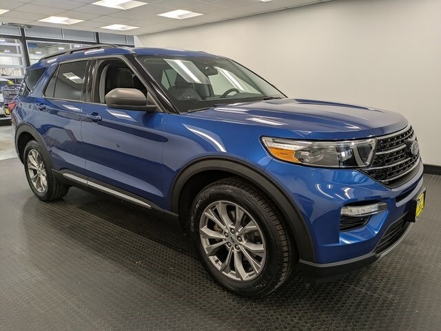 2022 Ford Explorer XLT photo 3
