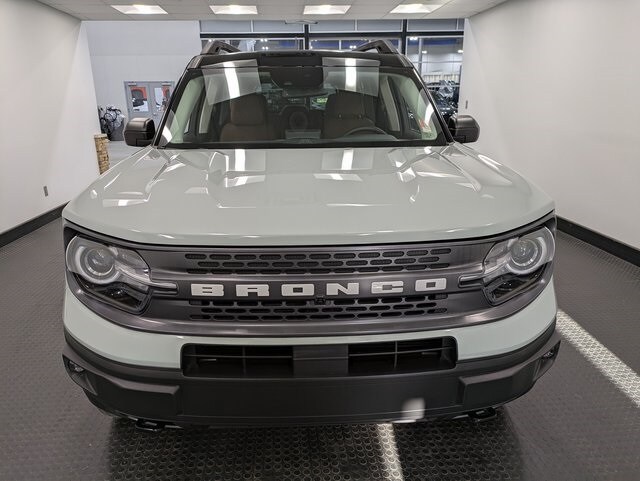 2024 Ford Bronco Sport Badlands photo 2