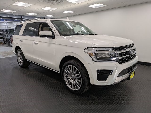 2022 Ford Expedition Limited photo 3