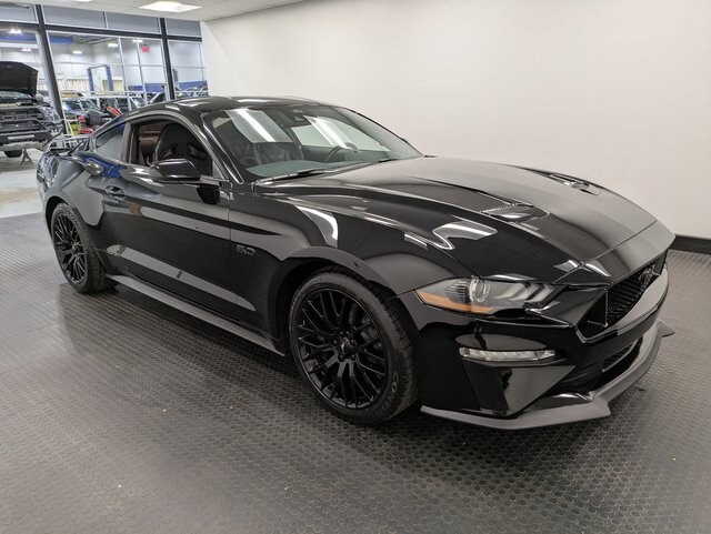 2021 Ford Mustang GT Premium photo 3
