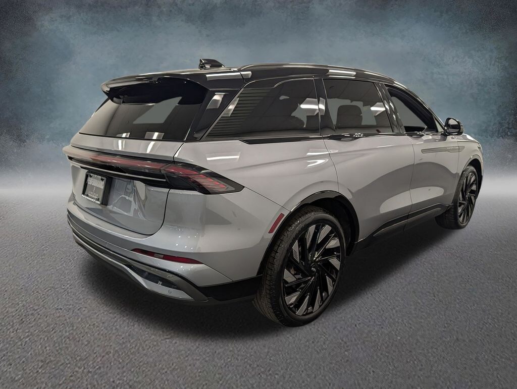 Used 2025 Lincoln Nautilus Reserve SUV