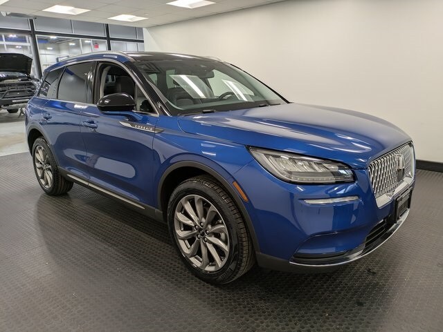2021 Lincoln Corsair Standard photo 3