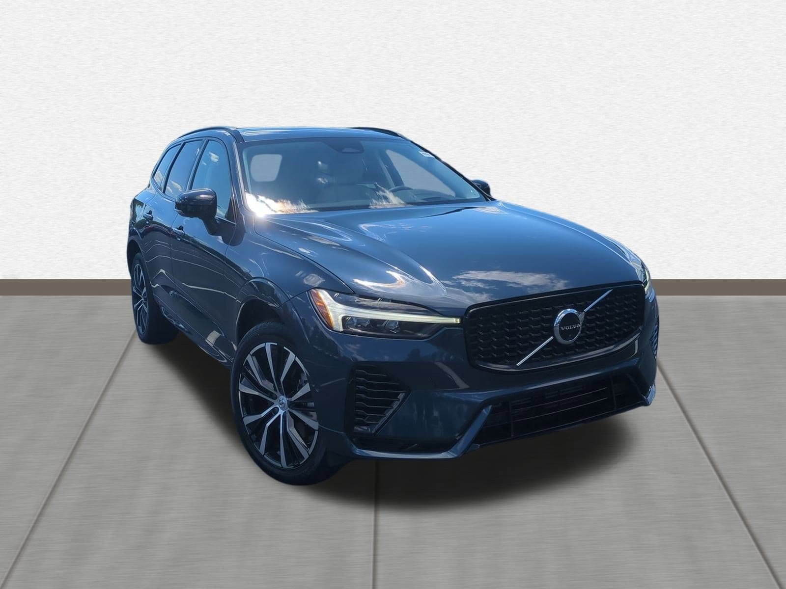 Used 2023 Volvo XC60 Ultimate with VIN YV4H60DM4P1296172 for sale in Durham, NC