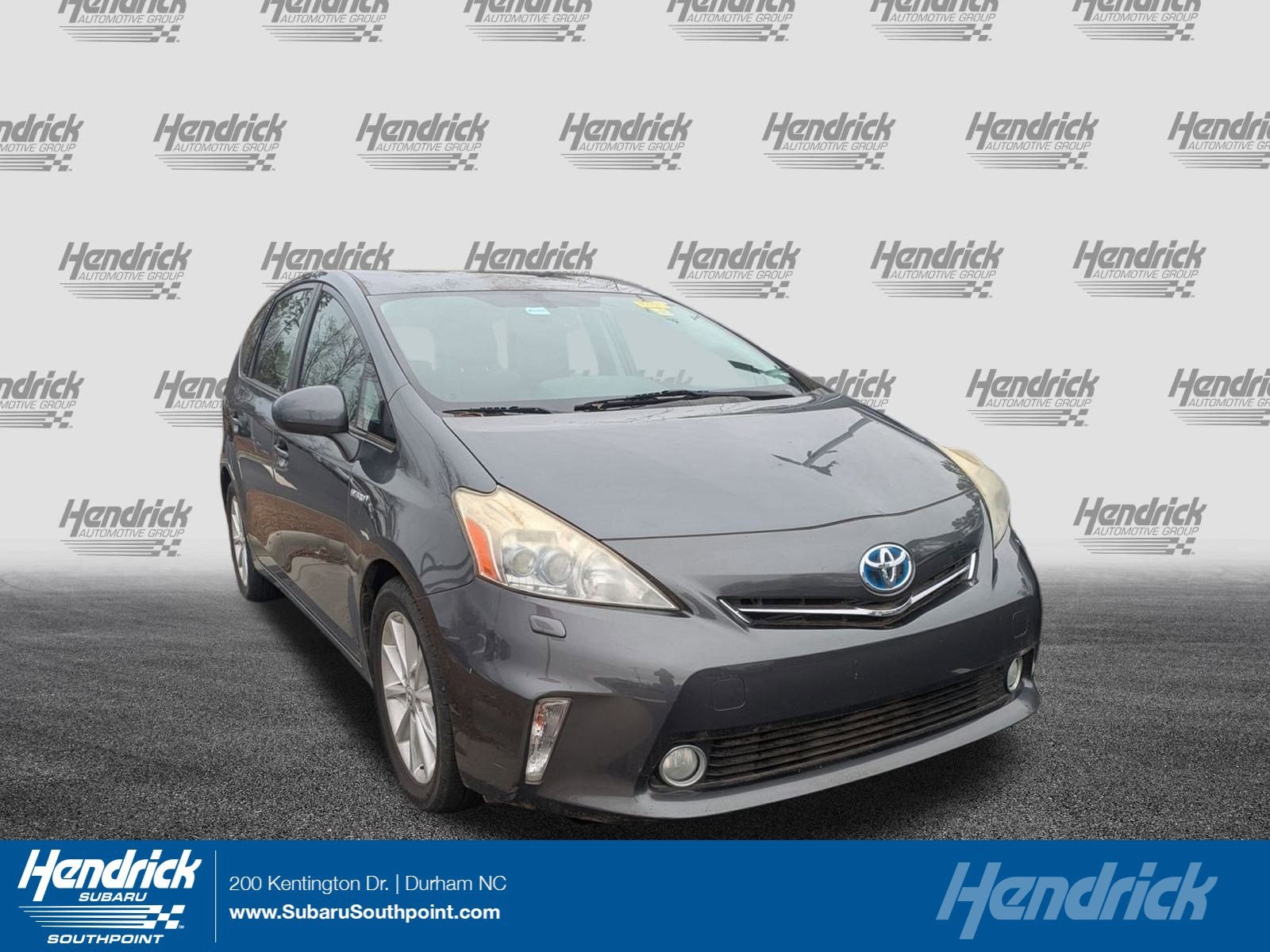 2012 Toyota Prius v Five's photo