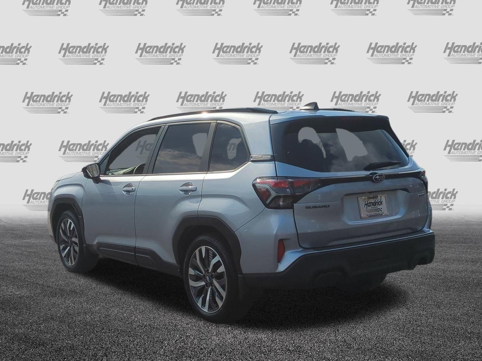 2026 Subaru Forester Touring photo 3