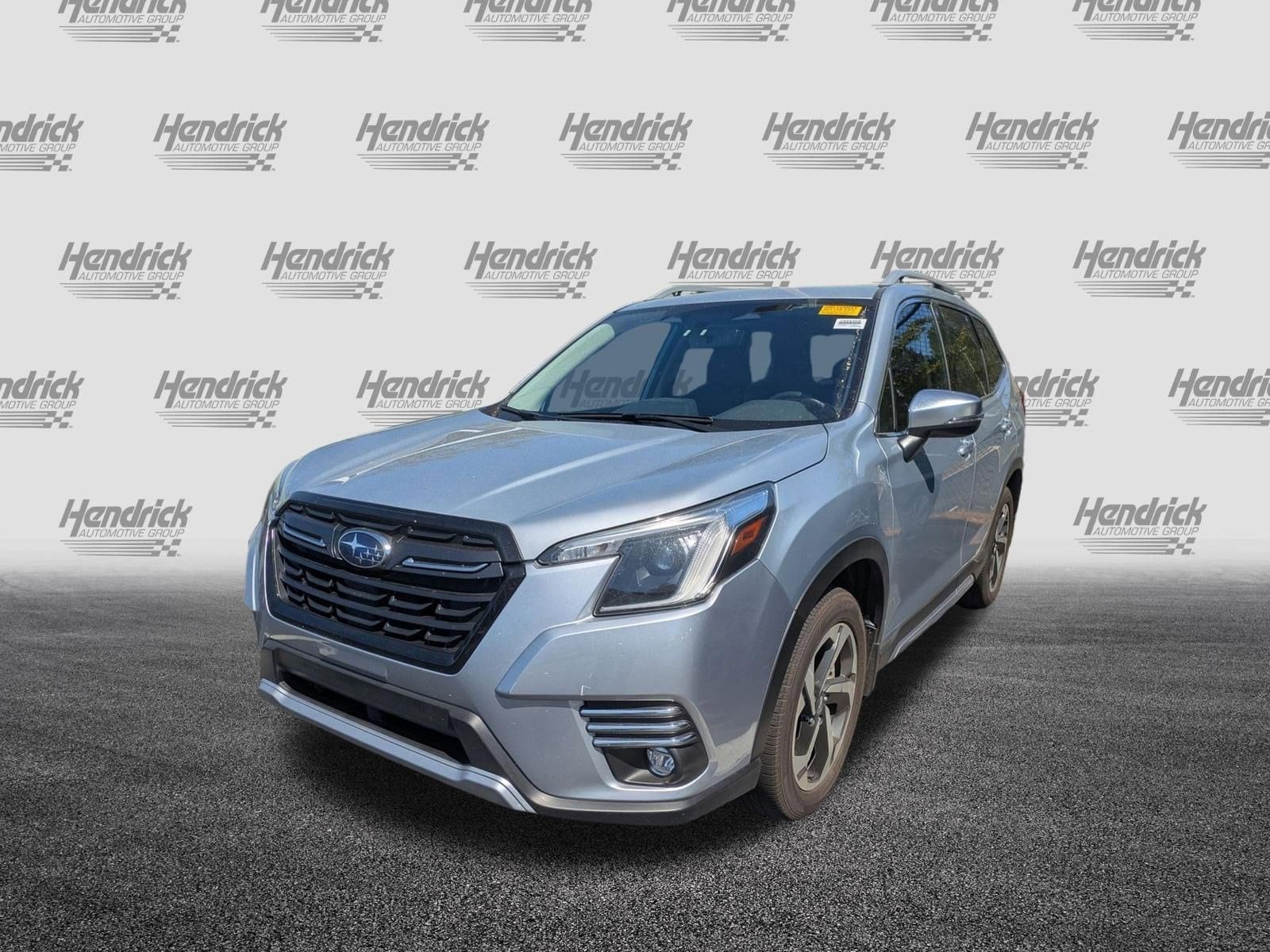 2024 Subaru Forester Touring photo 5