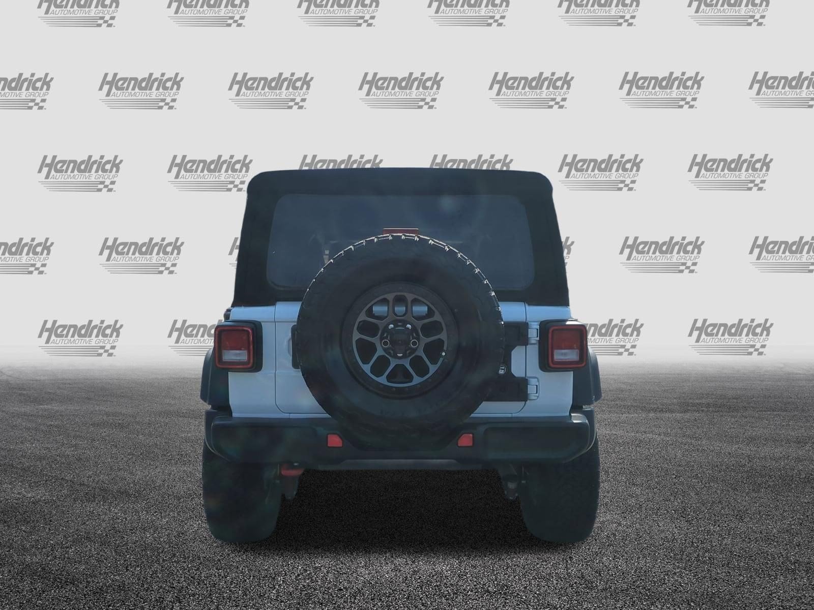 2022 Jeep Wrangler Unlimited Rubicon photo 3