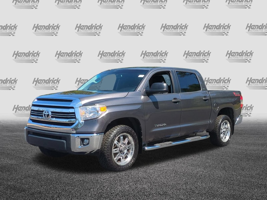 Used 2017 Toyota Tundra SR5 4.6L V8 Pickup