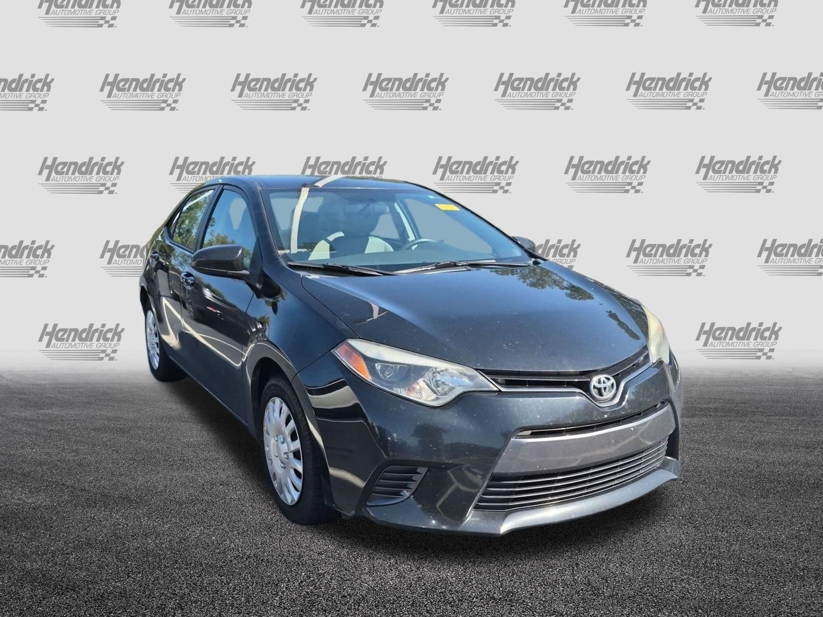 2016 Toyota Corolla LE Sedan