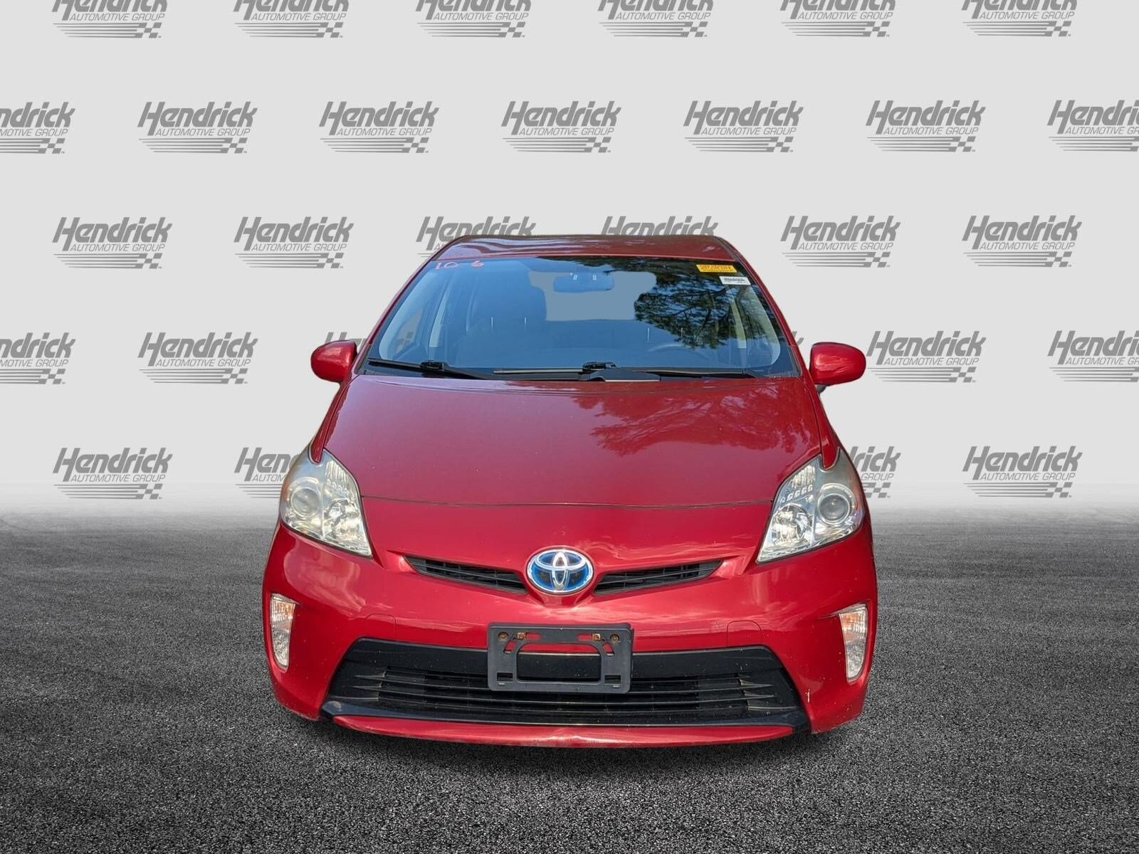 2014 Toyota Prius Two photo 2