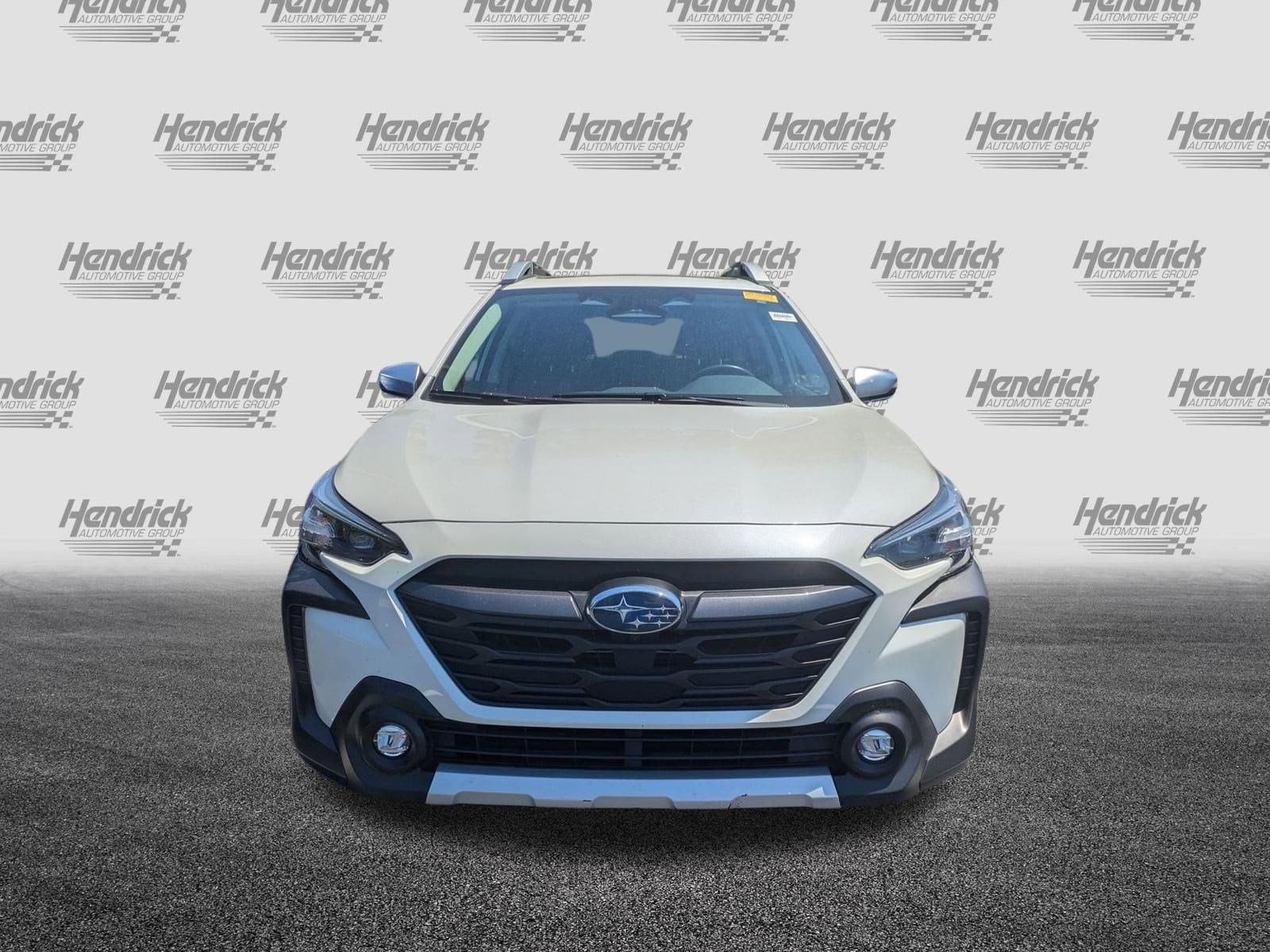 2024 Subaru Outback Touring photo 2