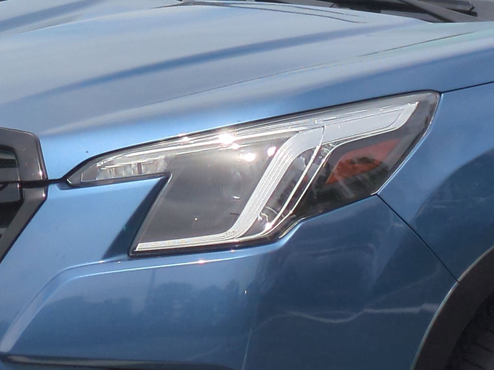 2022 Subaru Forester Base photo 5