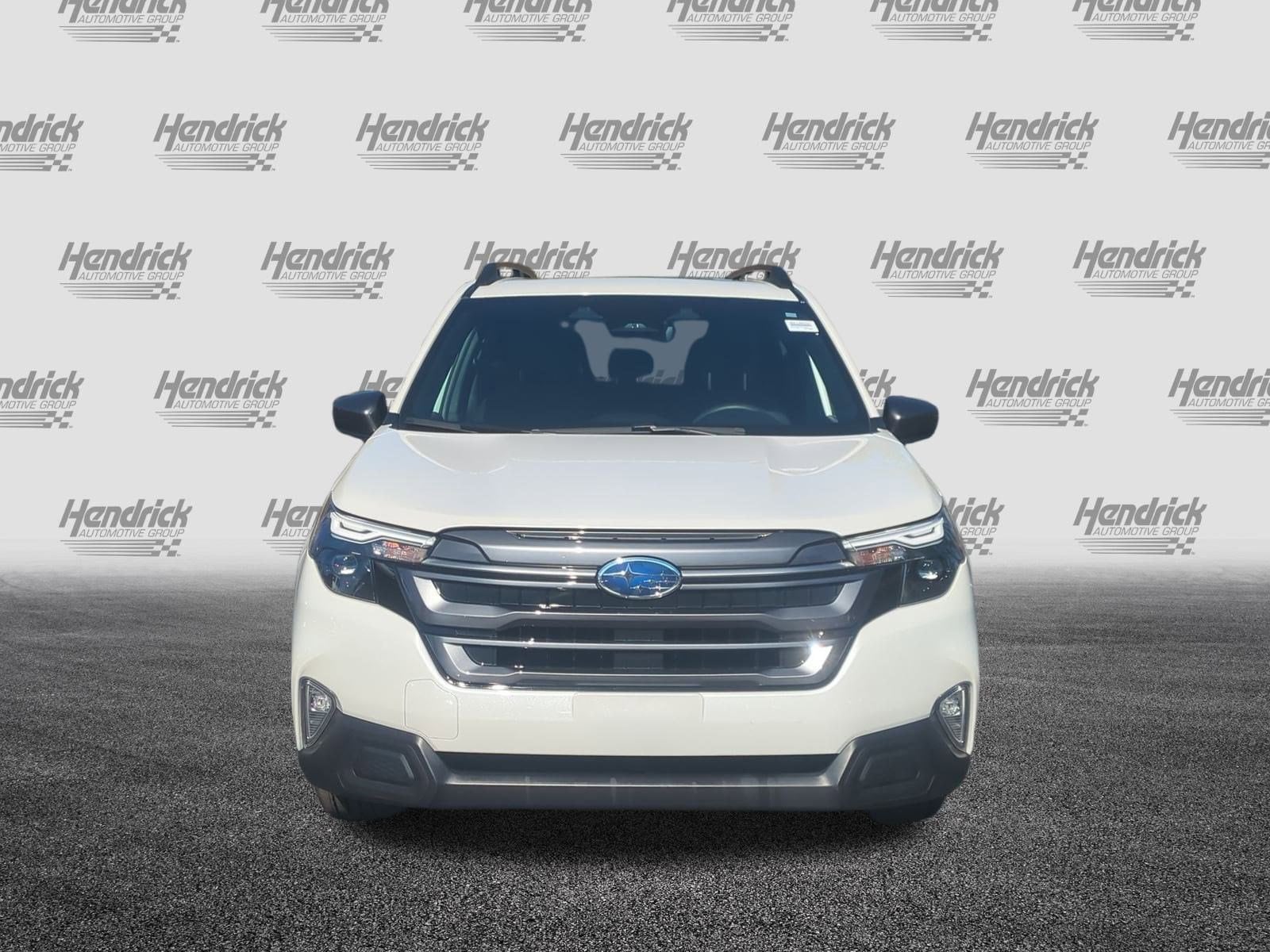 2025 Subaru Forester Premium photo 2