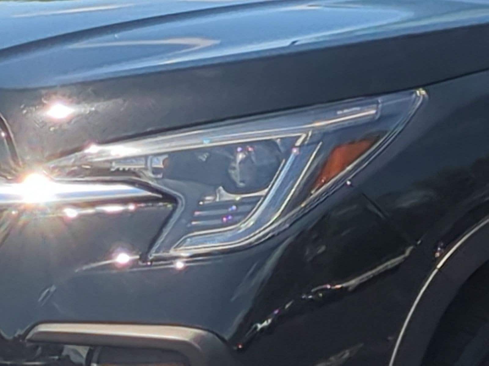 2023 Subaru Ascent Limited 7-Passenger photo 4