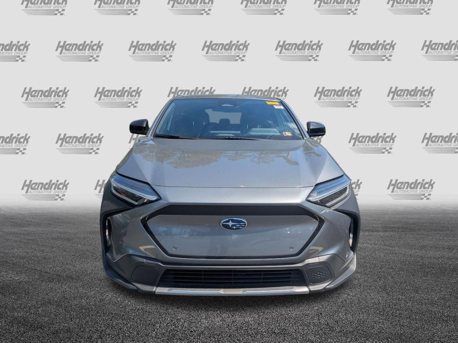 2023 Subaru Solterra Premium photo 5