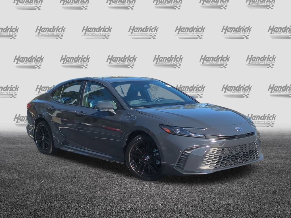 Used 2025 Toyota Camry SE Sedan