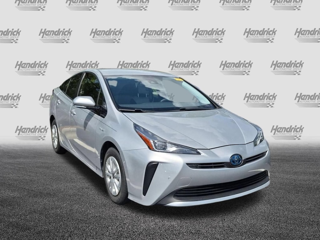 Used 2020 Toyota Prius LE Hatchback