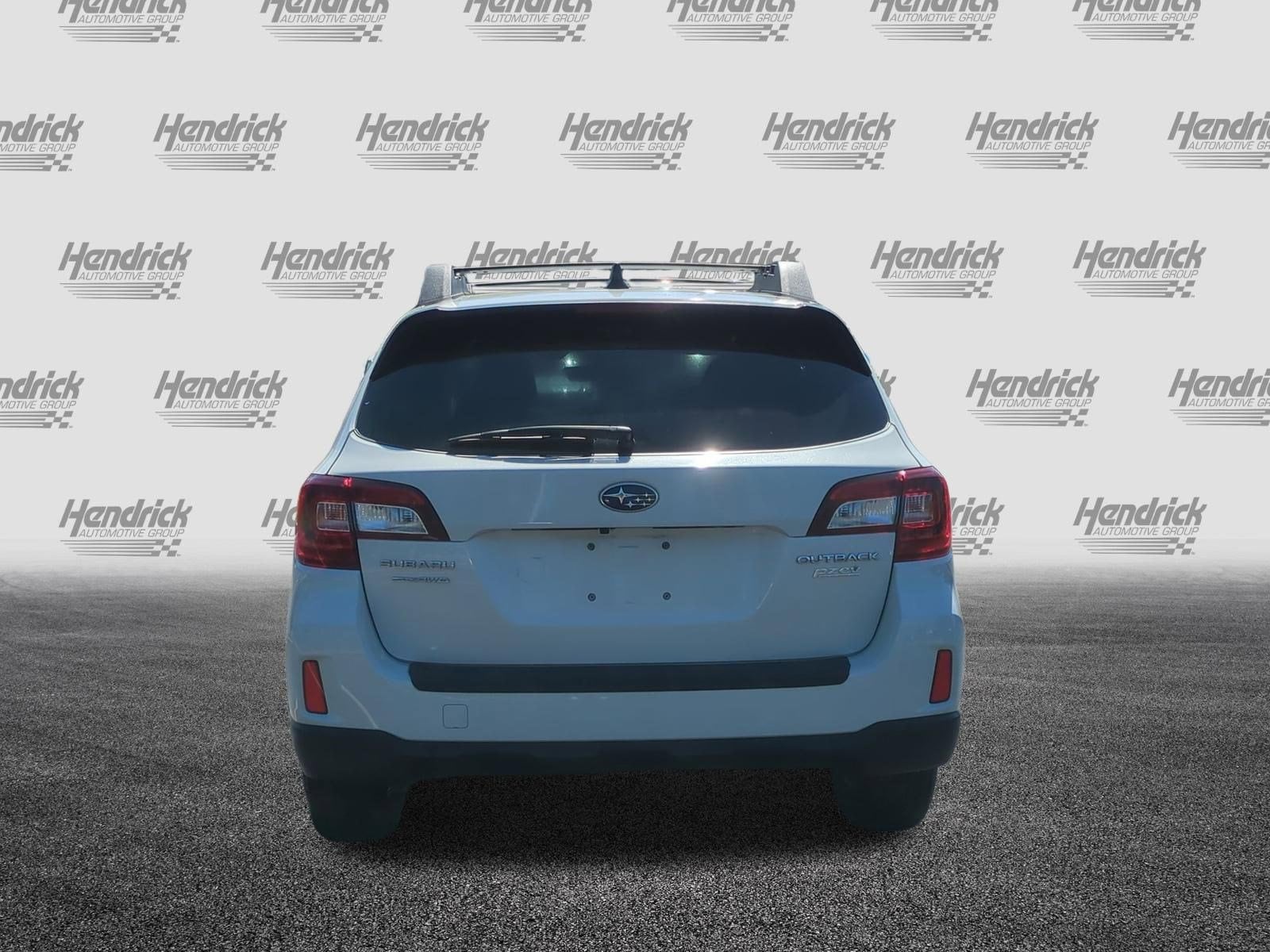 2017 Subaru Outback 2.5i Premium with photo 3