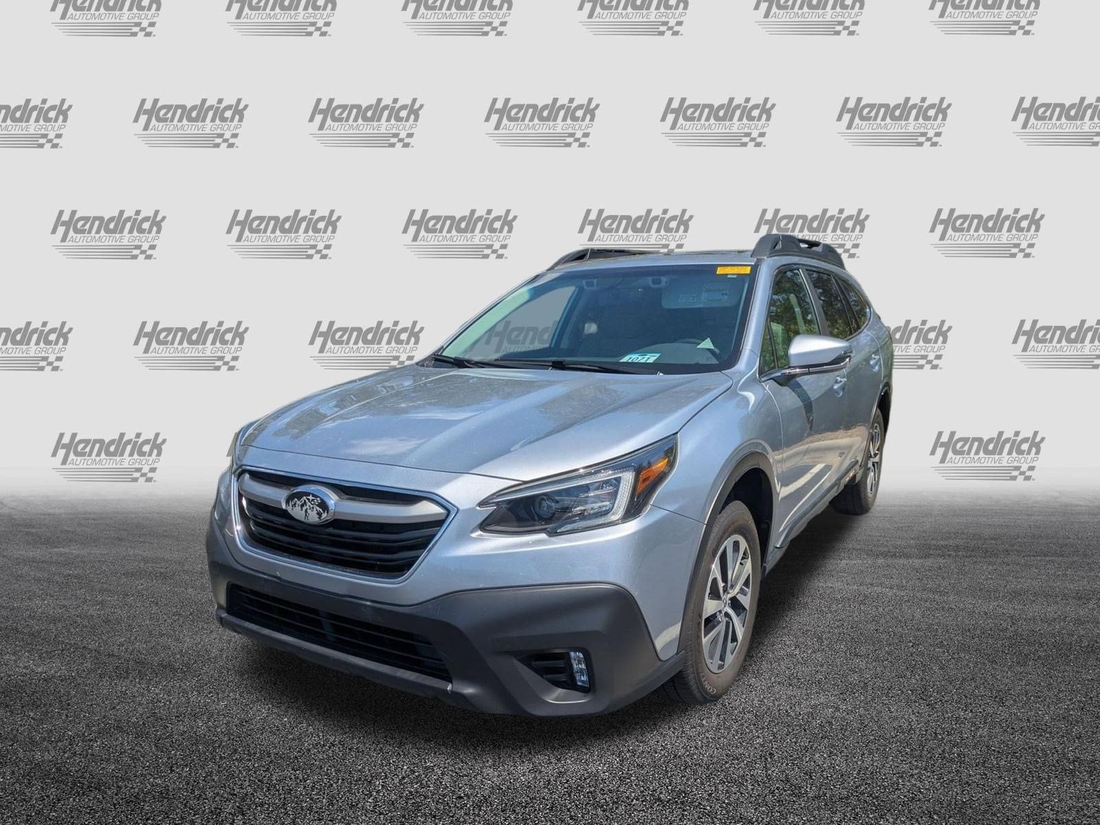 2020 Subaru Outback Premium photo 6