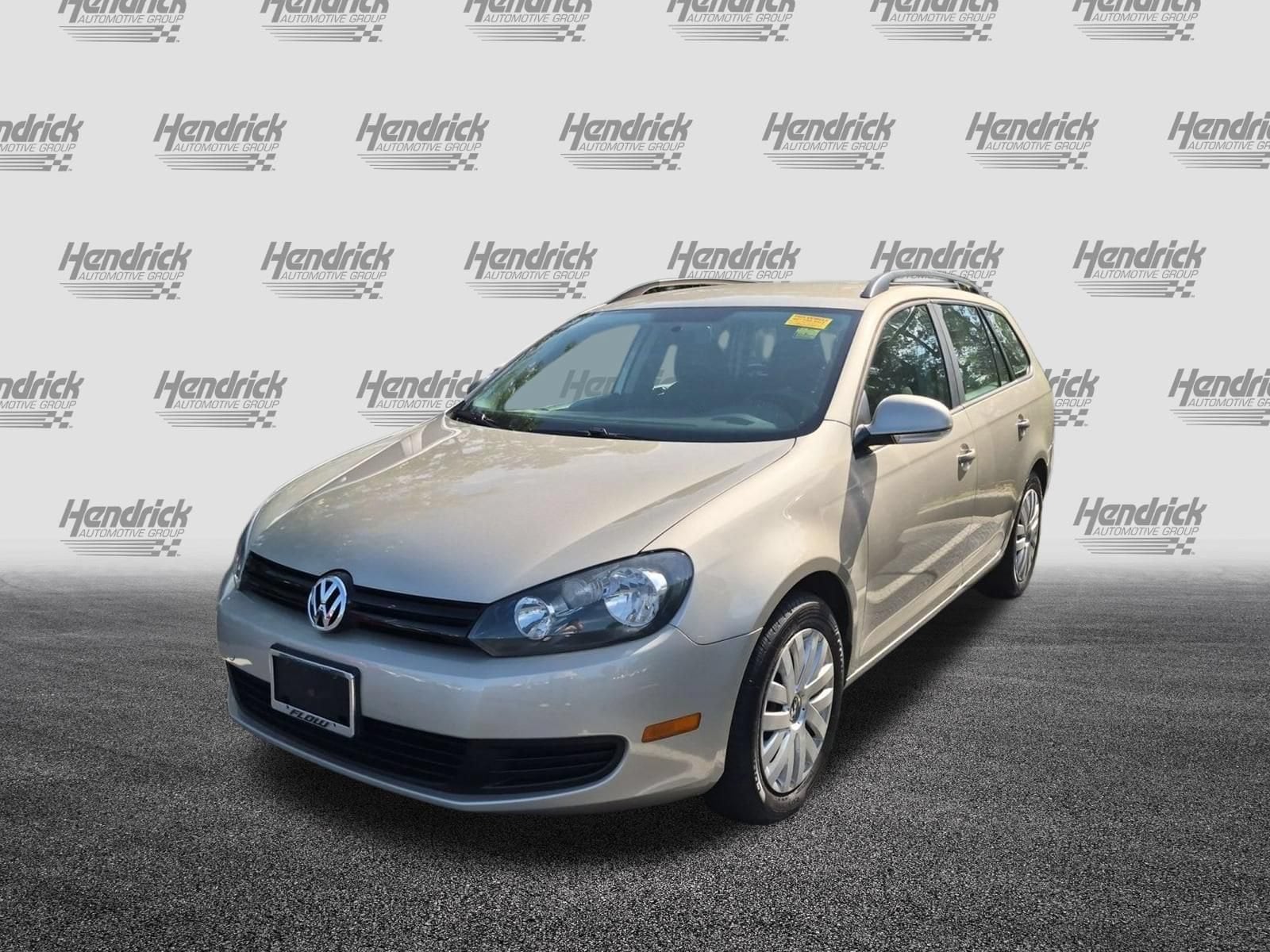Volkswagen Jetta SportWagen 2.5L S W/PZEV