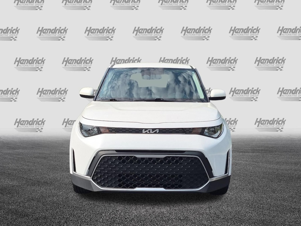 Used 2025 Kia Soul LX Hatchback