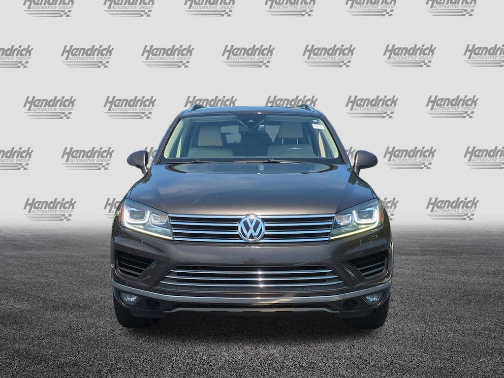 Used 2016 Volkswagen Touareg VR6 Sport w/Technology 4MOTION SUV