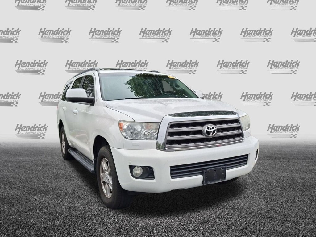 Used 2016 Toyota Sequoia SR5 5.7L V8 SUV
