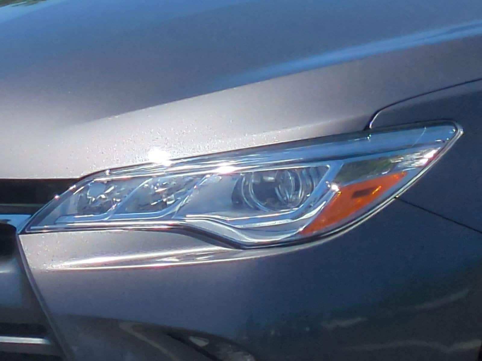 2015 Toyota Camry XLE V6 photo 5