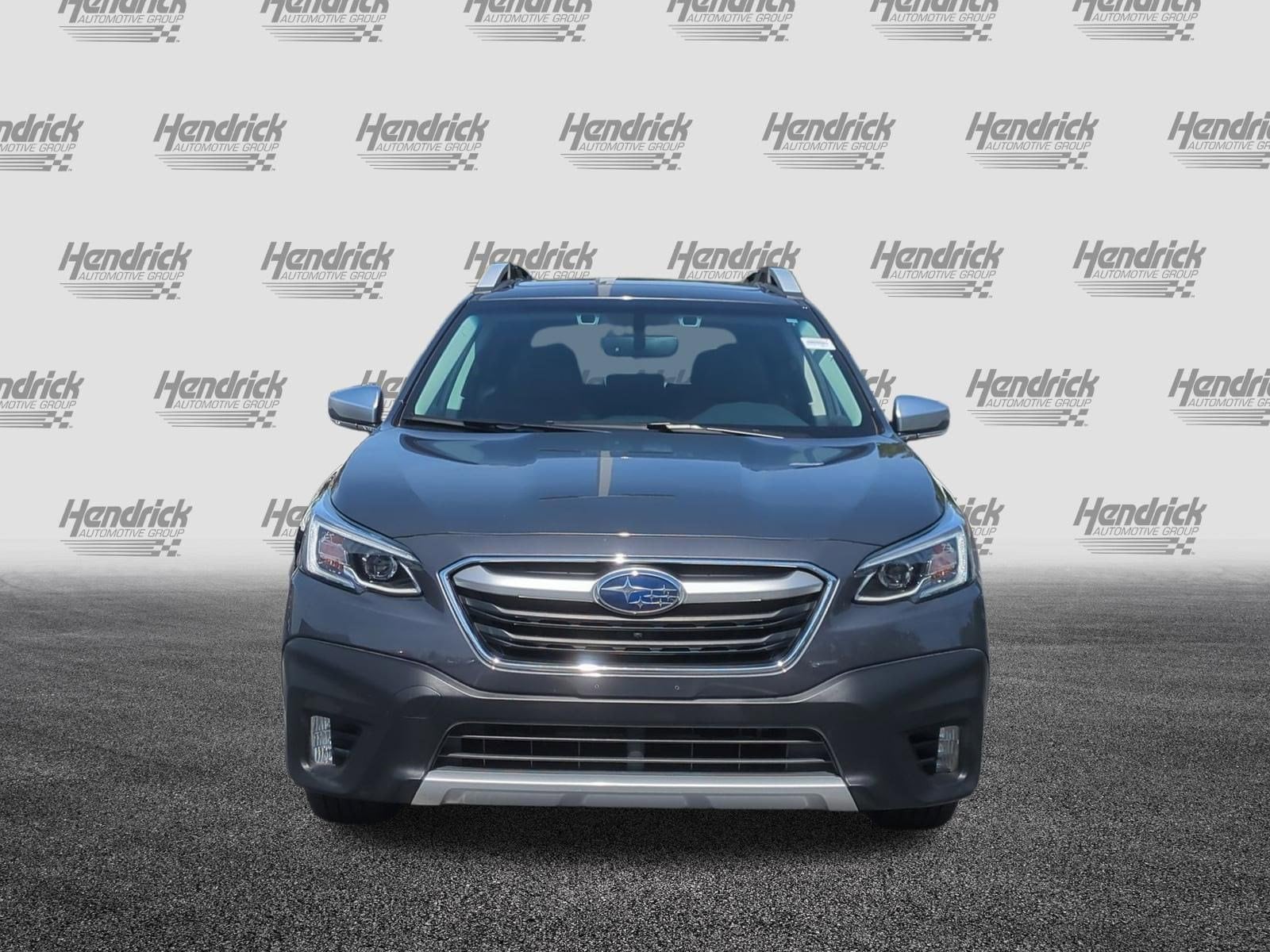 2020 Subaru Outback Touring photo 2