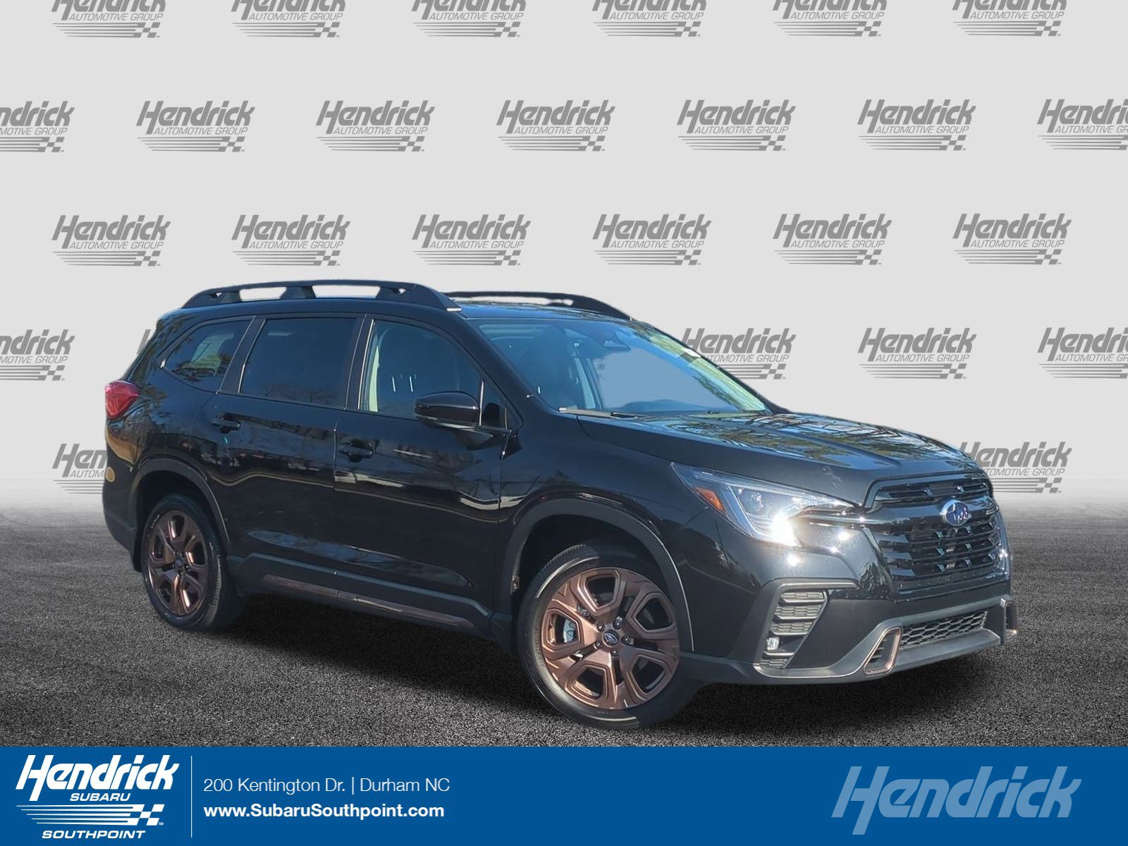 2025 Subaru Ascent Bronze Edition's photo