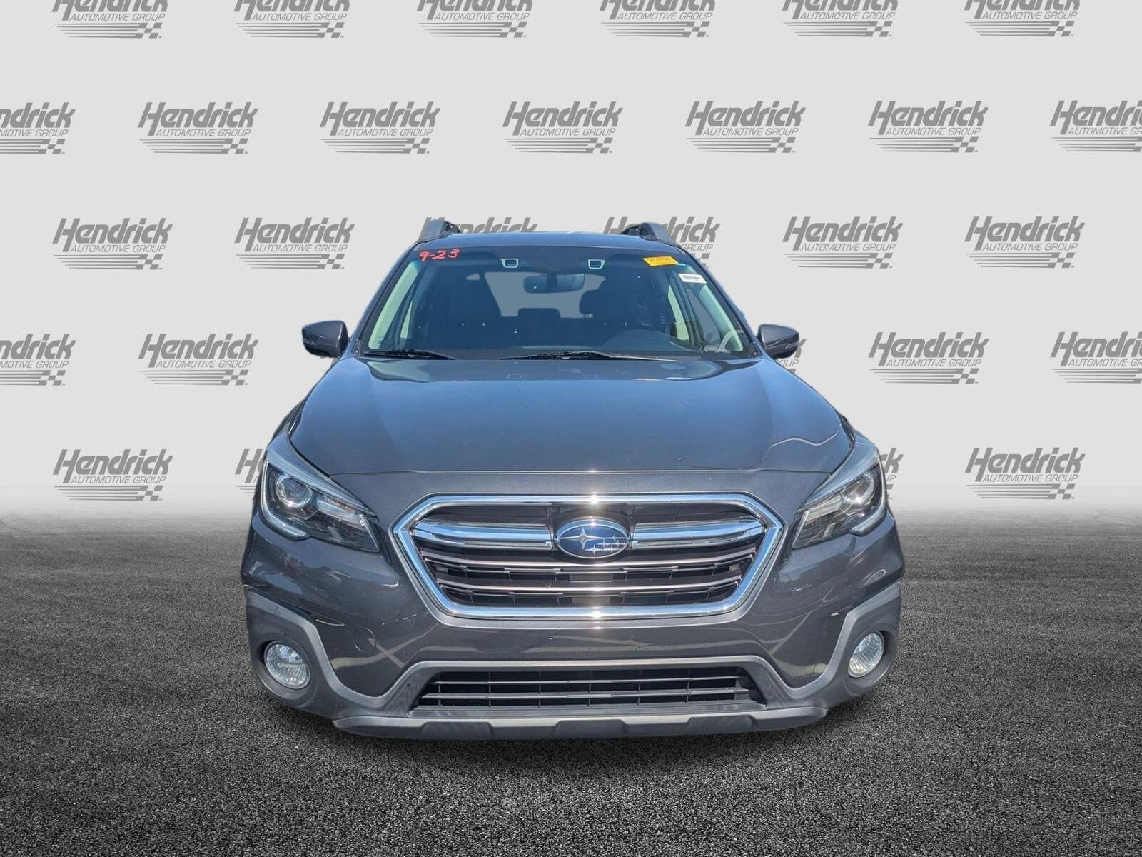 2019 Subaru Outback 2.5i Limited photo 2