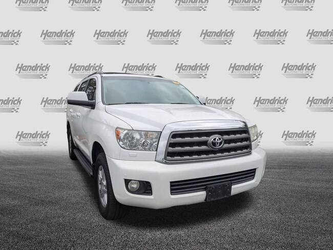 2016 Toyota Sequoia SR5 5.7L V8 SUV