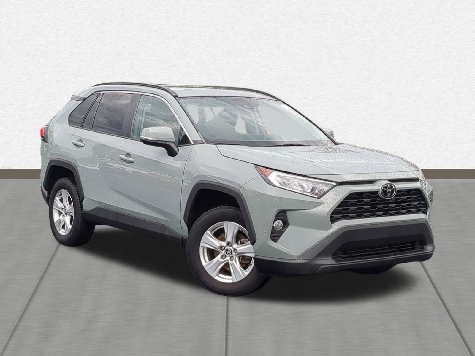 Used 2021 Toyota RAV4 XLE with VIN 2T3W1RFV5MW163808 for sale in Durham, NC