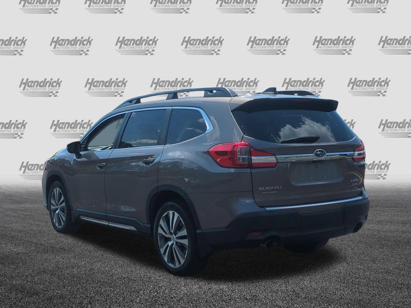 2021 Subaru Ascent Limited 8-Passenger photo 3