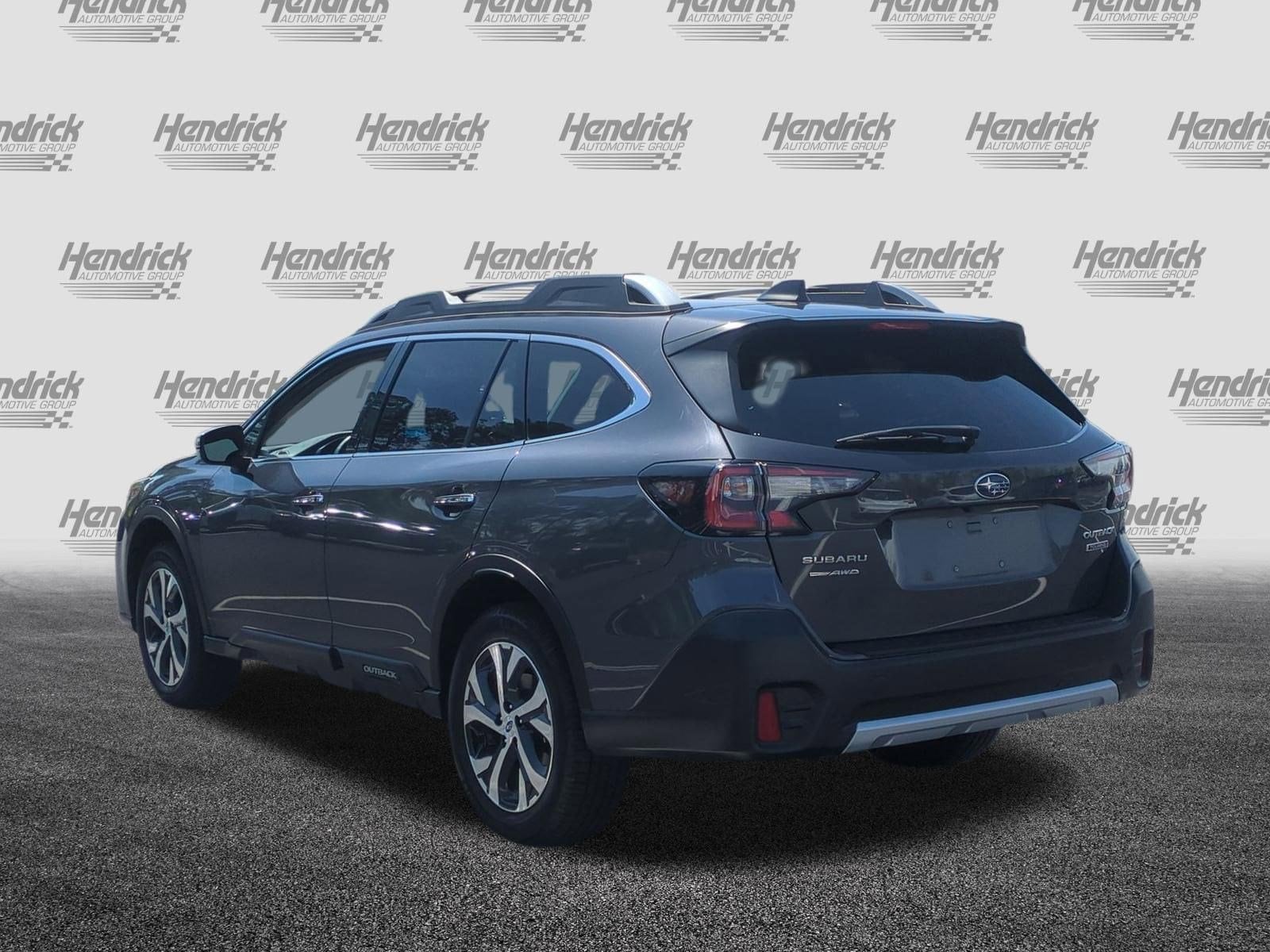 2020 Subaru Outback Touring photo 3