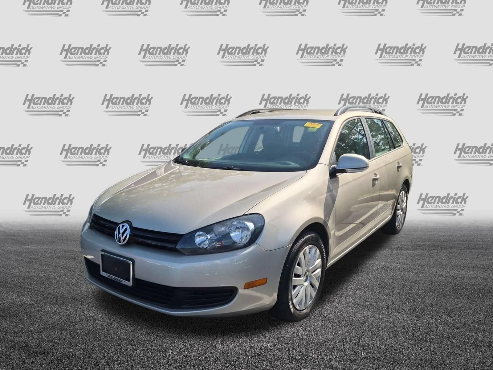 Volkswagen Jetta SportWagen 2.5L S W/PZEV