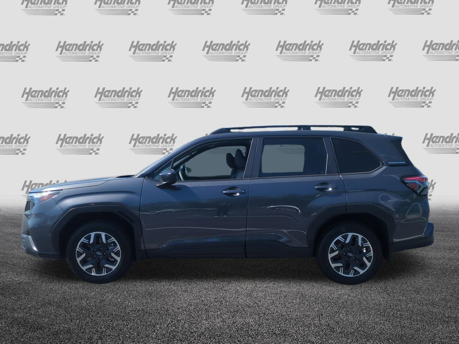 2026 Subaru Forester Standard Model photo 6