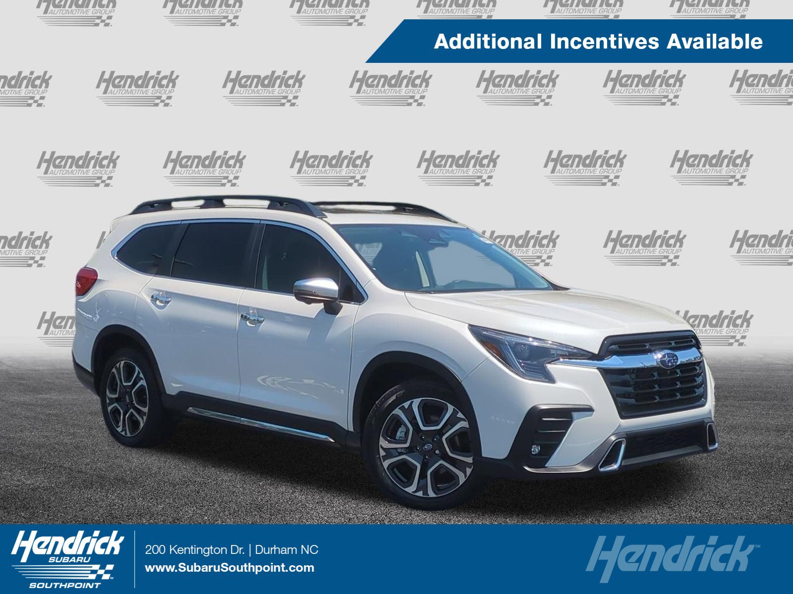 2023 Subaru Ascent Touring's photo