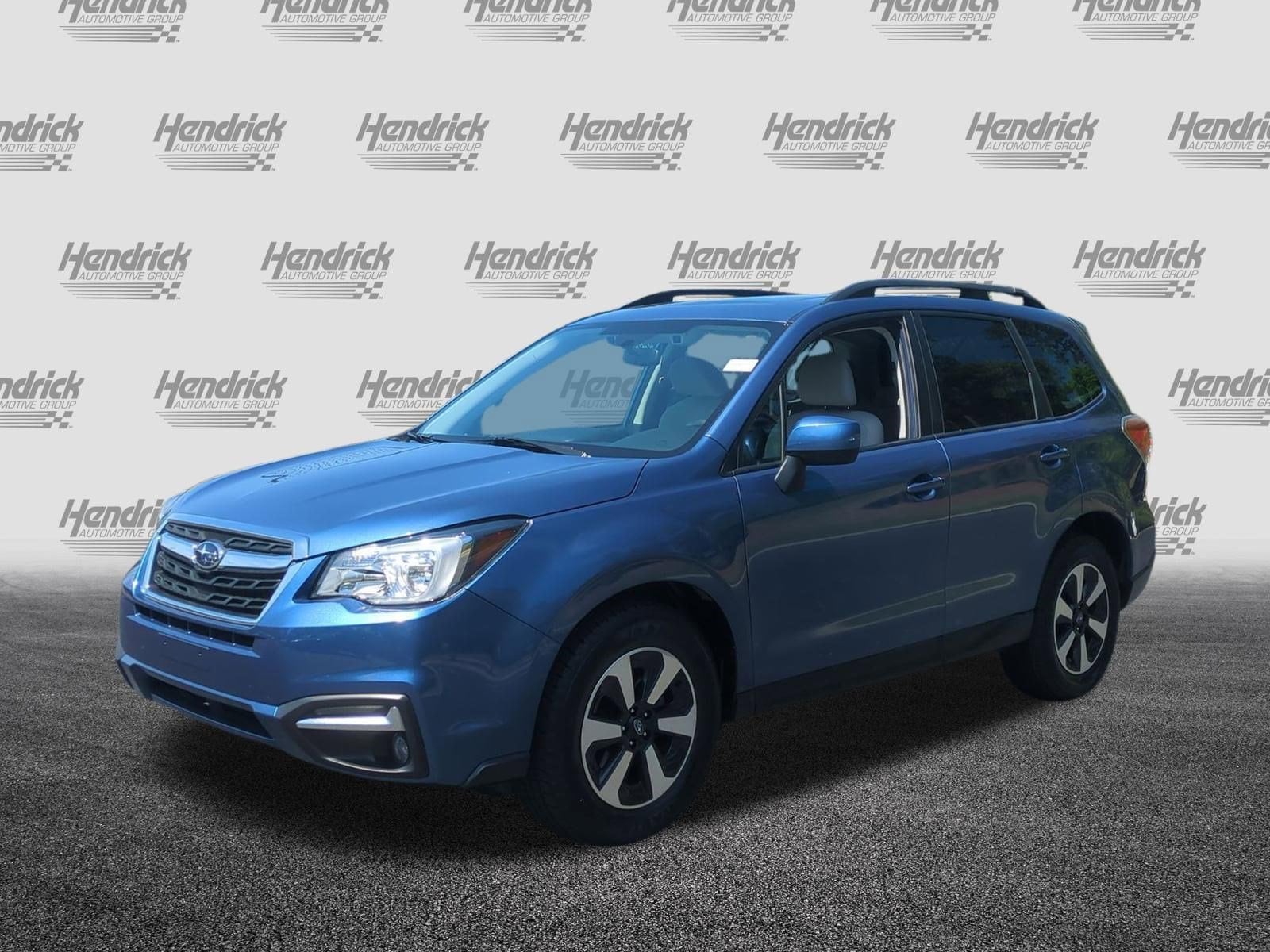 2018 Subaru Forester 2.5i Premium photo 4